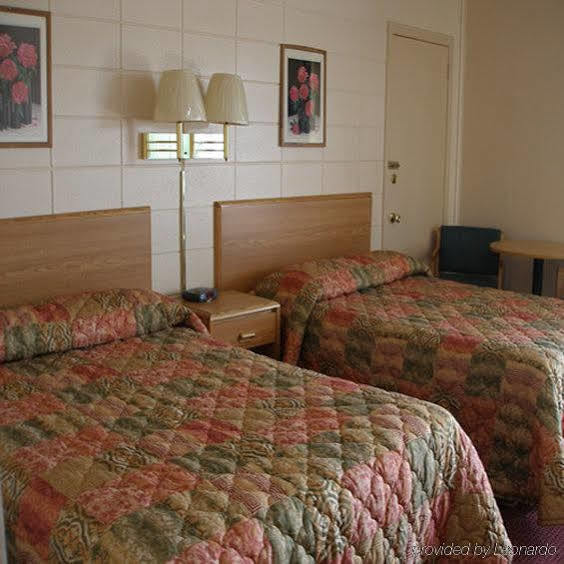 Scottish Inns Mcminnville Екстериор снимка