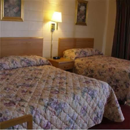 Scottish Inns Mcminnville Екстериор снимка